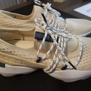 Sorel Kinetic Impact Lace Sneaker Size 9